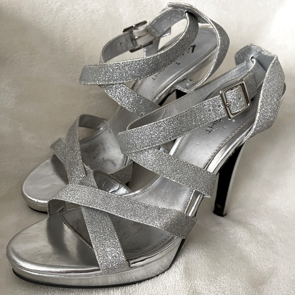 Fioni Night Silver Glitter Heel - Open Toe Platform Strappy Stiletto (Size 8.5)
